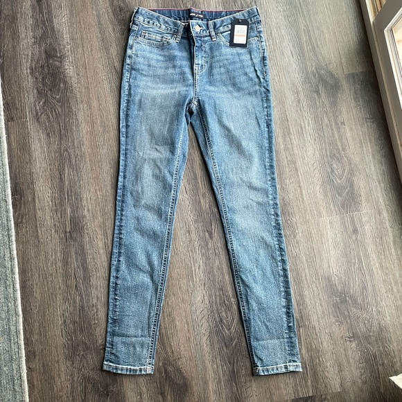 NWT Nautica Skinny Jeans - Picture 1 of 5